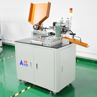 Máquina de pegatinas para baterías de litio aisladas con electrodo positivo universal de celda cilíndrica