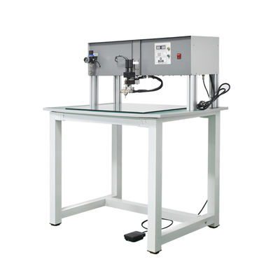 18650 Batería de litio Máquina de soldadura de punto de precisión de doble punto de pulso portátil